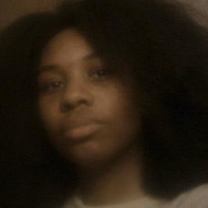 Meet your Posher, Jillian